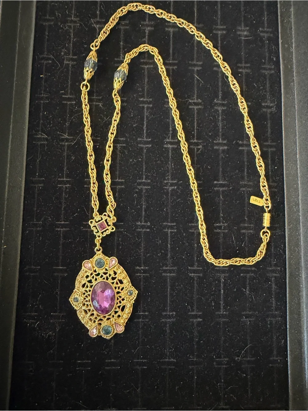 Vintage 1928 Jewelry Co Amethyst Purple Rhinestone Filigree Pendant Necklace
